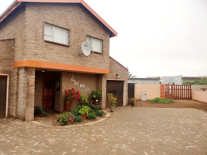 Property #2187336, Townhouse for sale in Henties Bay
