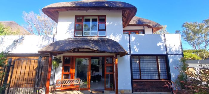 Property #2257572, Cluster for sale in Sunninghill