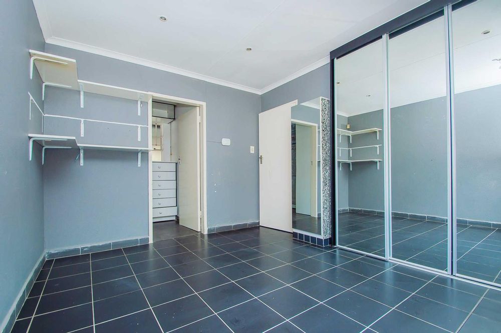 Main house - main bedroom