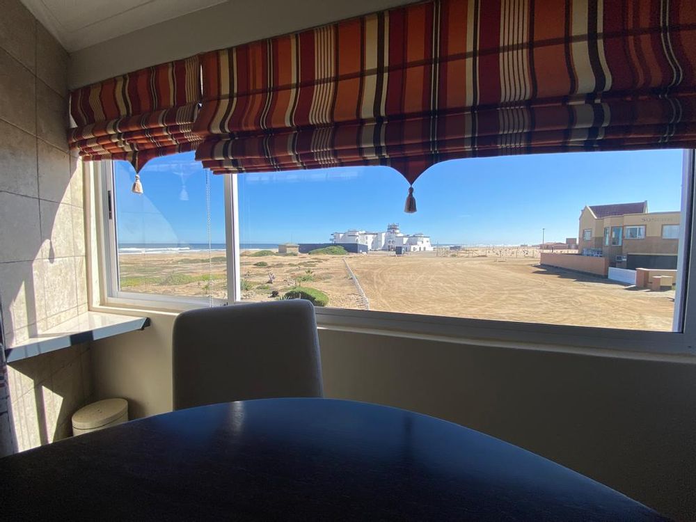 Seaview from the lounge