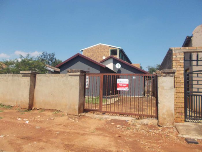 Property #2087621, House pending sale in Moleleki