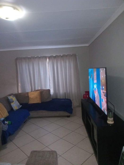 Property #2263223, Apartment for sale in Brits Central