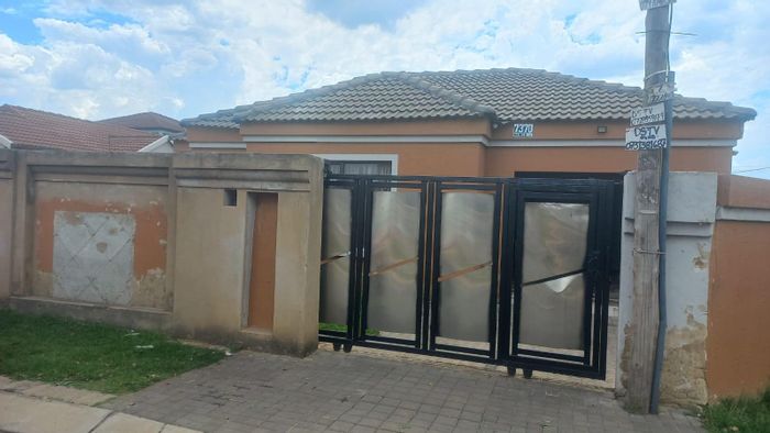 Property #2107149, House sold in Roodekop