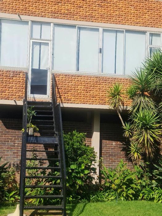 Property #2231885, Apartment rental monthly in Illovo