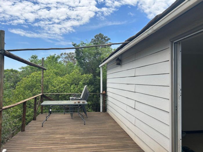 For Sale: Vacant Land Residential in Elandsfontein AH with cottage and workshop.