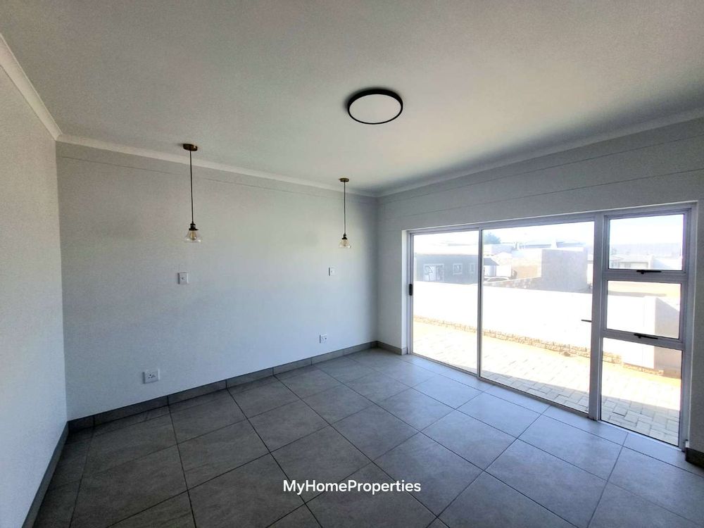 Main bedroom 