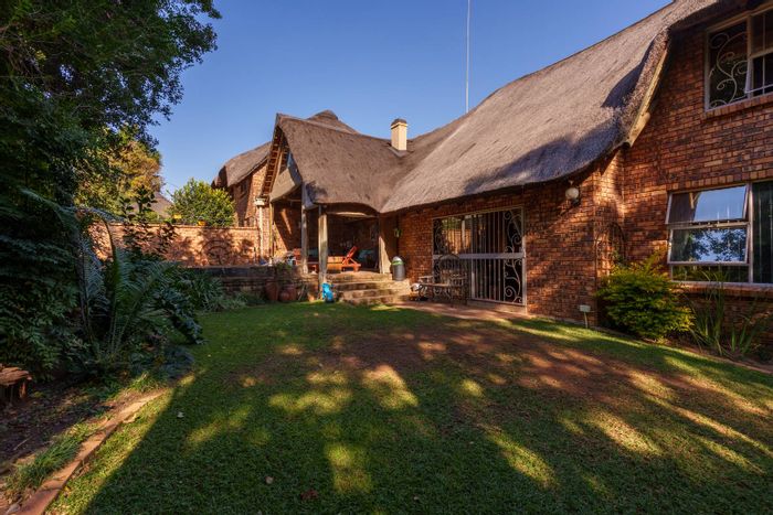 For Sale: Spacious Faerie Glen house with pool, garden, and ample parking.