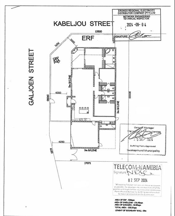 Ocean View House For Sale: 3 Bedrooms, Outdoor Braai, Double Garage, Security Features.