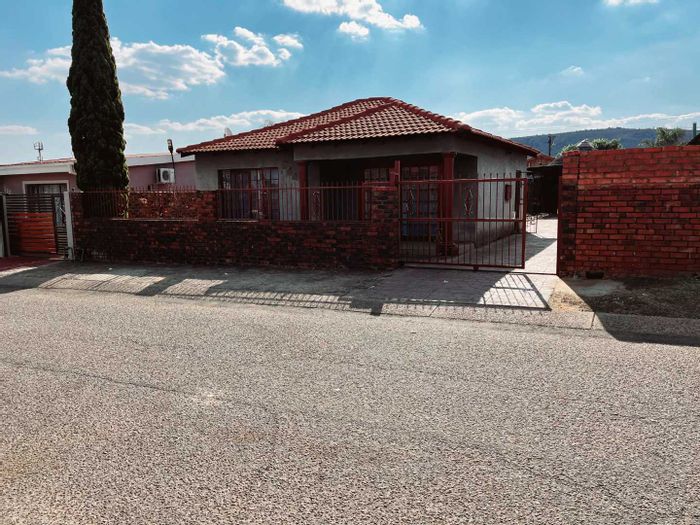 3-Bedroom House with Ensuite, Flatlet, and Secure Perimeter in Eersterust For Sale