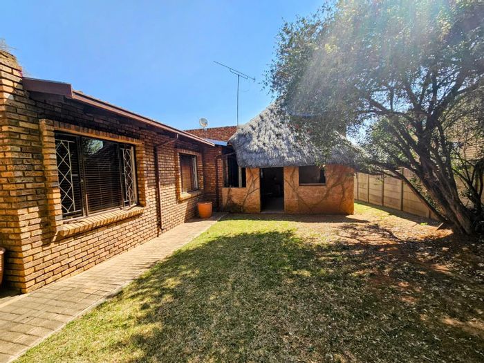 Randfontein 21 Houses for sale