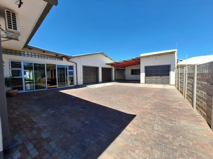 Property #2198846, House for sale in Pioniers Park