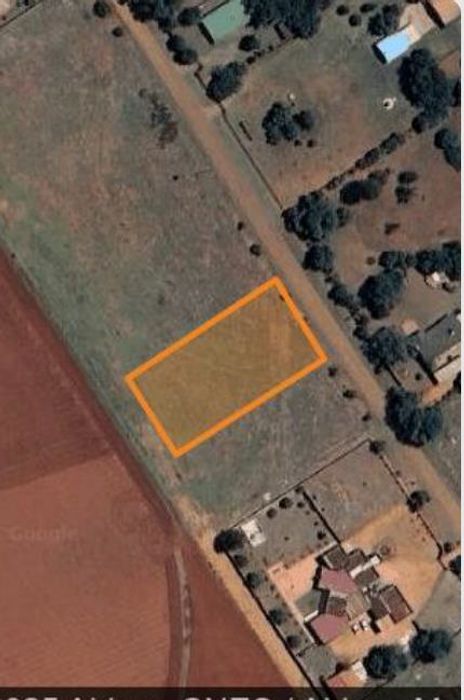 Vacant Land Residential For Sale in Henley On Klip, 2000 m², utilities available.