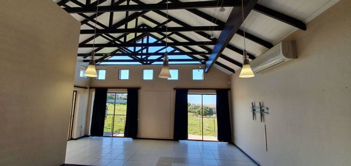 4-Bedroom Townhouse To Rent in Seemeeu Park with garden and braai room.
