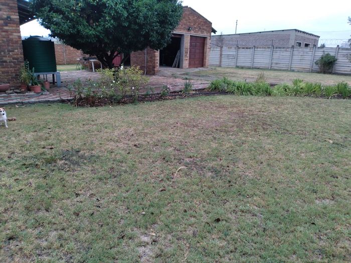 Property #2292388, House For Sale in Villiers Central