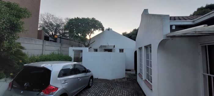 Property #2186317, Garden Cottage rental monthly in Bromhof