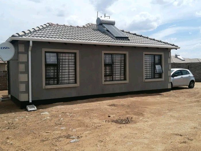 Property #2145208, House for sale in Azaadville