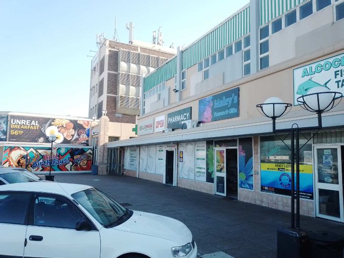 To Rent: Business office in Newton Park with 24-hour security and ample parking.