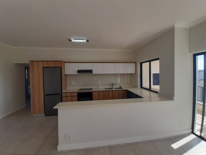 Property #2216795, Apartment rental monthly in Ballito