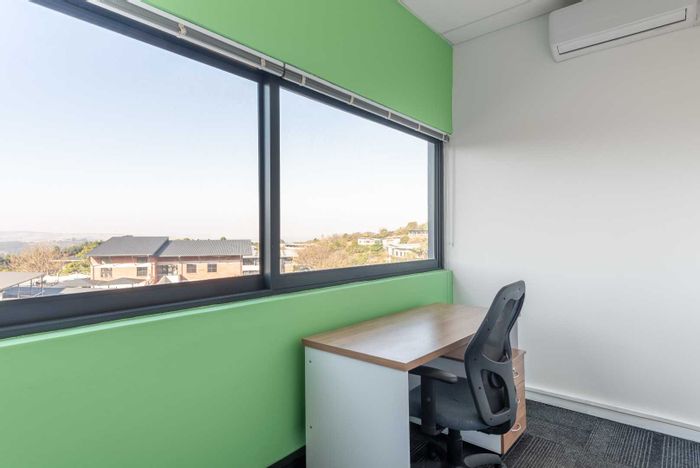 Office to Rent in Town Bush Valley: Private space, shared area, flexible terms.