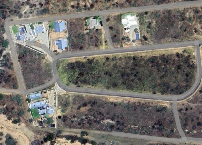 Vacant Residential Land for Sale in Okahandja Central, 2,263 m², secure estate.