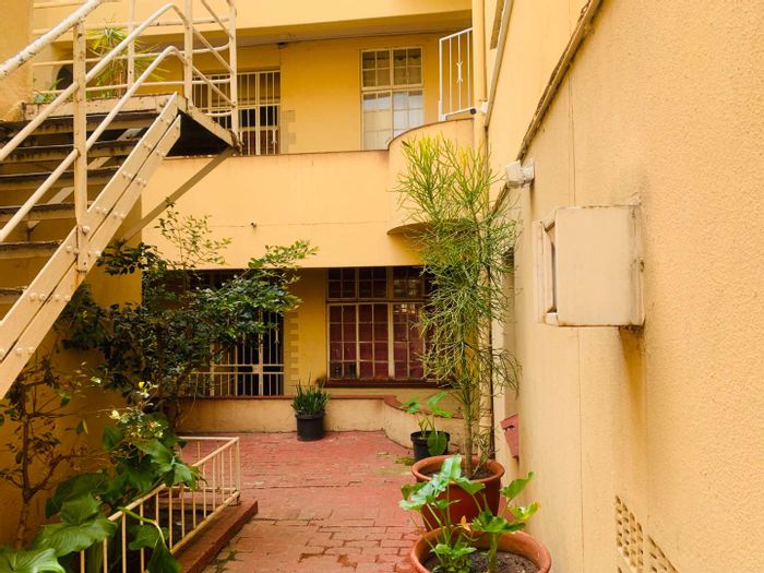 Property #2232527, Apartment for sale in Yeoville