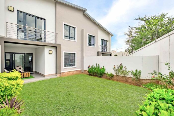 Property #2107742, Townhouse for sale in Rivonia