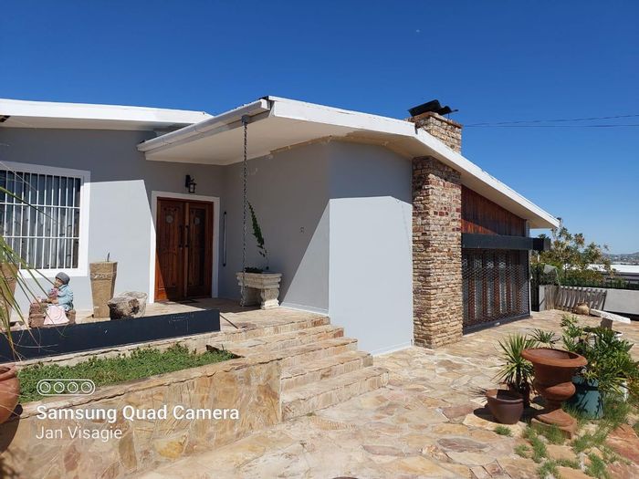 Property #2087549, House for sale in Klein Windhoek