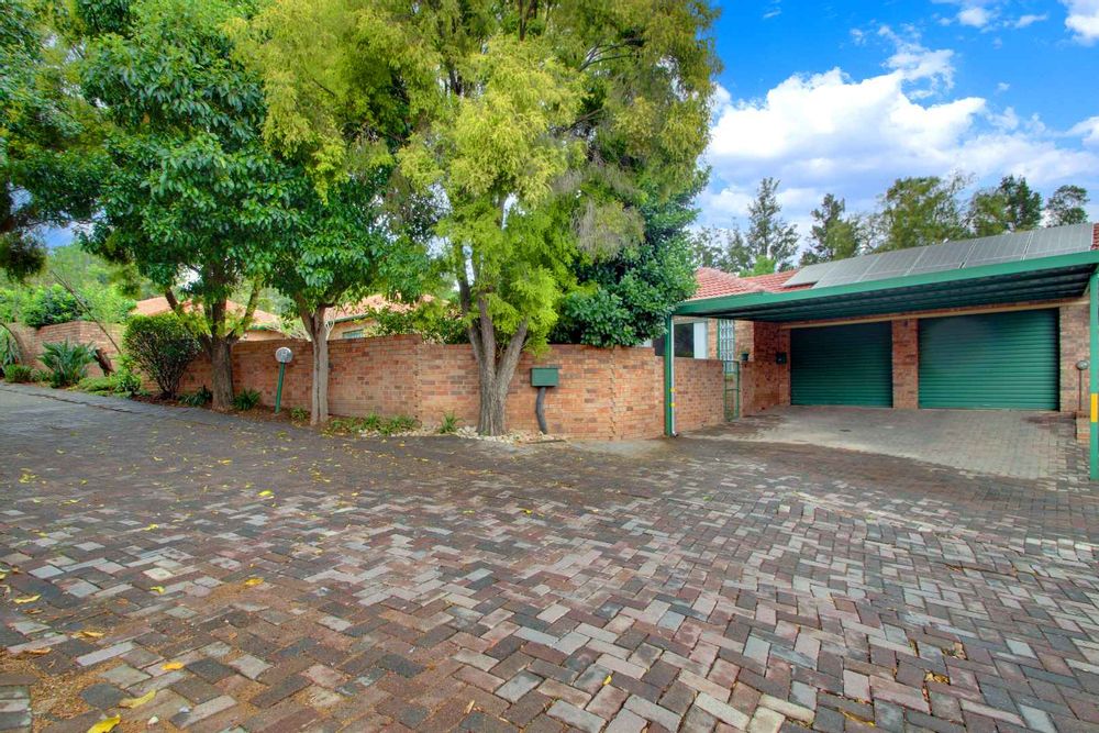Double automated garages & double carport