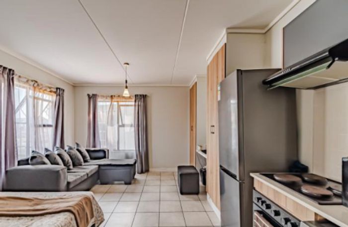 1-Bedroom Apartment for Sale in Zwartkoppies with parking and lifestyle amenities.