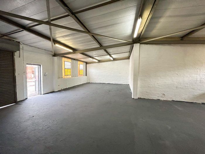 Property #2145862, Industrial rental monthly in Phoenix Industrial