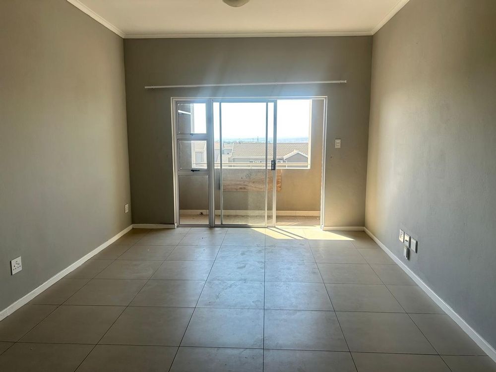 Blue Hills Country Estate Spacious 2Bed Apartment with Pool