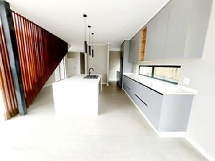 Property #2425948, House Rental Monthly in Palm Lakes Estates
