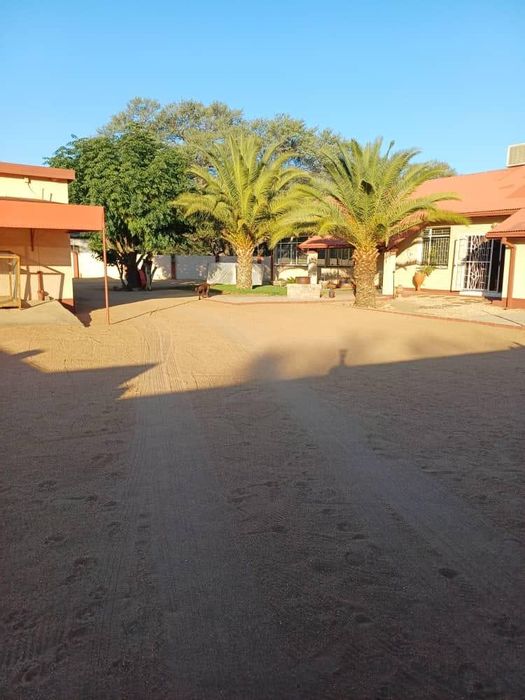 For Sale: House in Okahandja Central with multiple flats and spacious amenities.