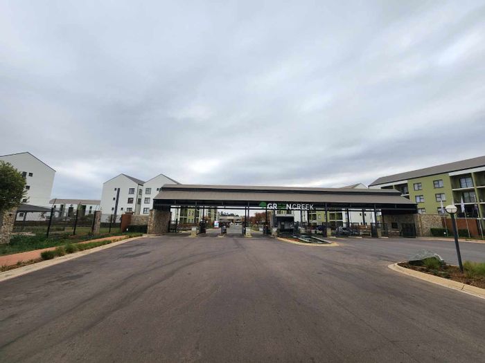 Silver Lakes properties