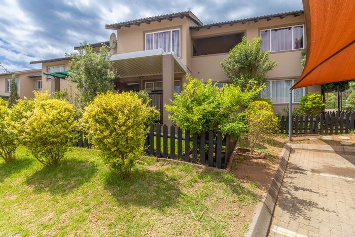 North Riding Apartment For Sale: 3 Bedrooms, Pool, Braai Area, Pet-Friendly Gardens.