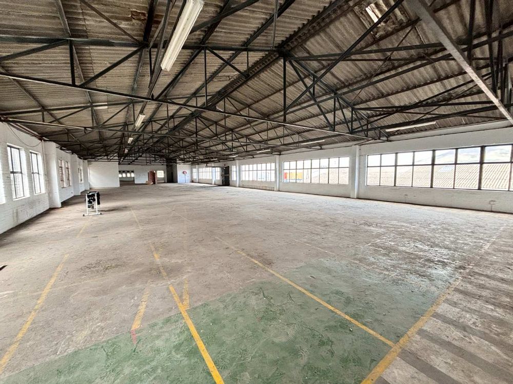 Warehouse floor