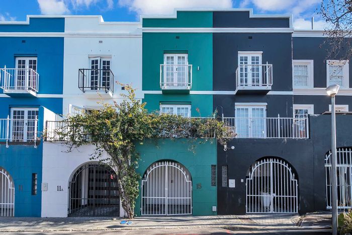 Property #2202213, House for sale in De Waterkant