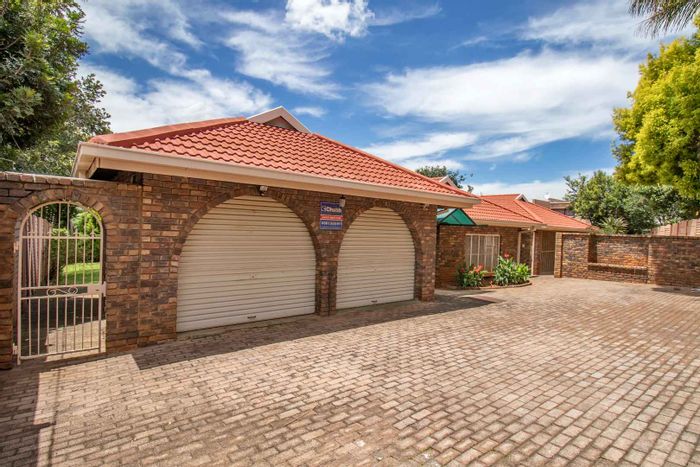 Property #2001952, House sold in Waterval Estate