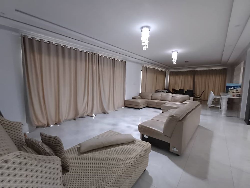 Lounge/Living area