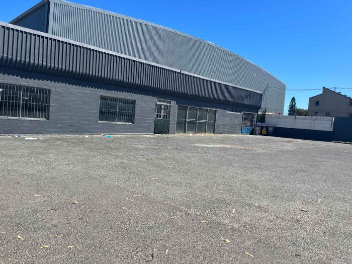 Property #2134862, Industrial rental monthly in Beaconvale