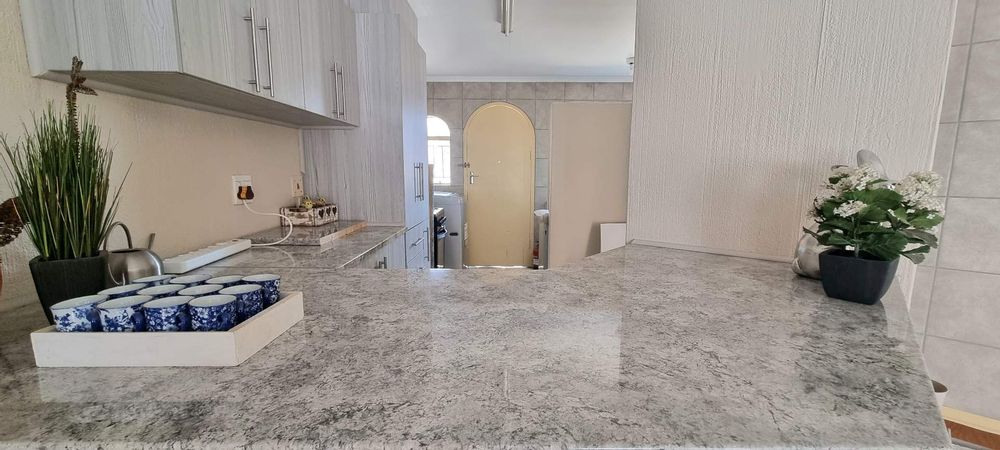 Beautifully renovated kitchen