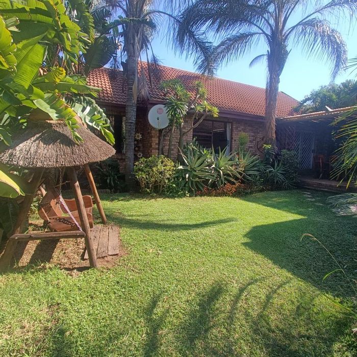 Die Hoewes Gem: Secure Estate House with Terracotta Tiling, Covered Patio, and Double Garage