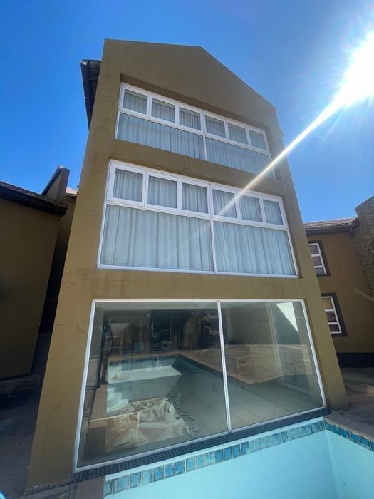 Property #2422889, House For Sale in Olympia