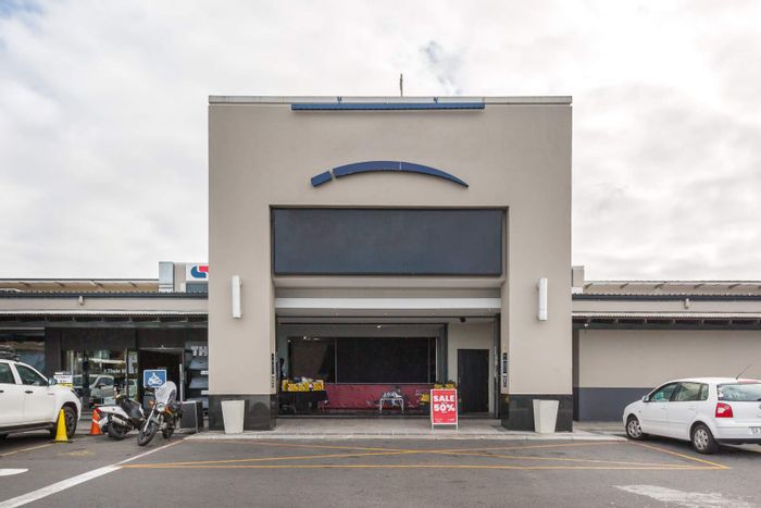 Office To Rent in Cape Town City Centre: Private space, flexible terms, networking opportunities.