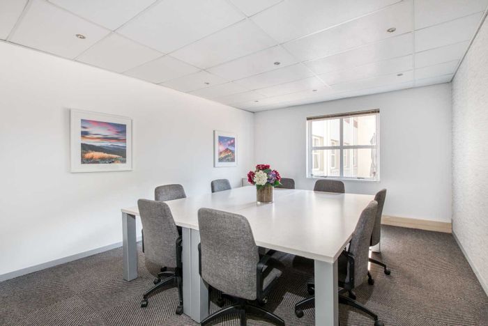 Bryanston Office To Rent: 70 sqm, flexible terms, shared workspace, high-speed WiFi.