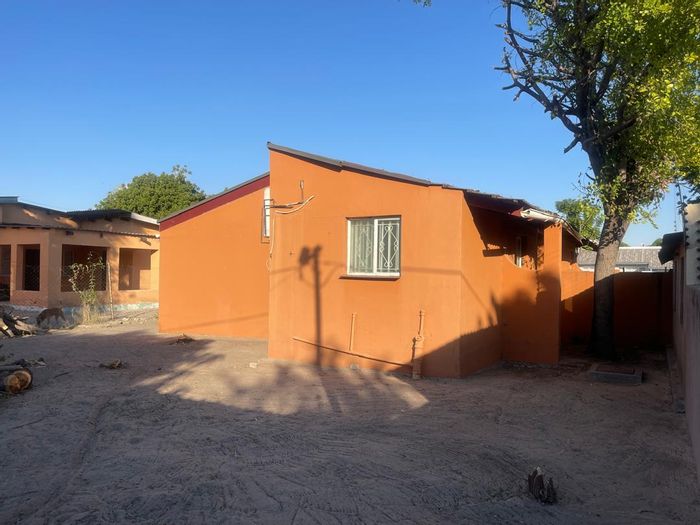 Property #2257789, House for sale in Ongwediva Central