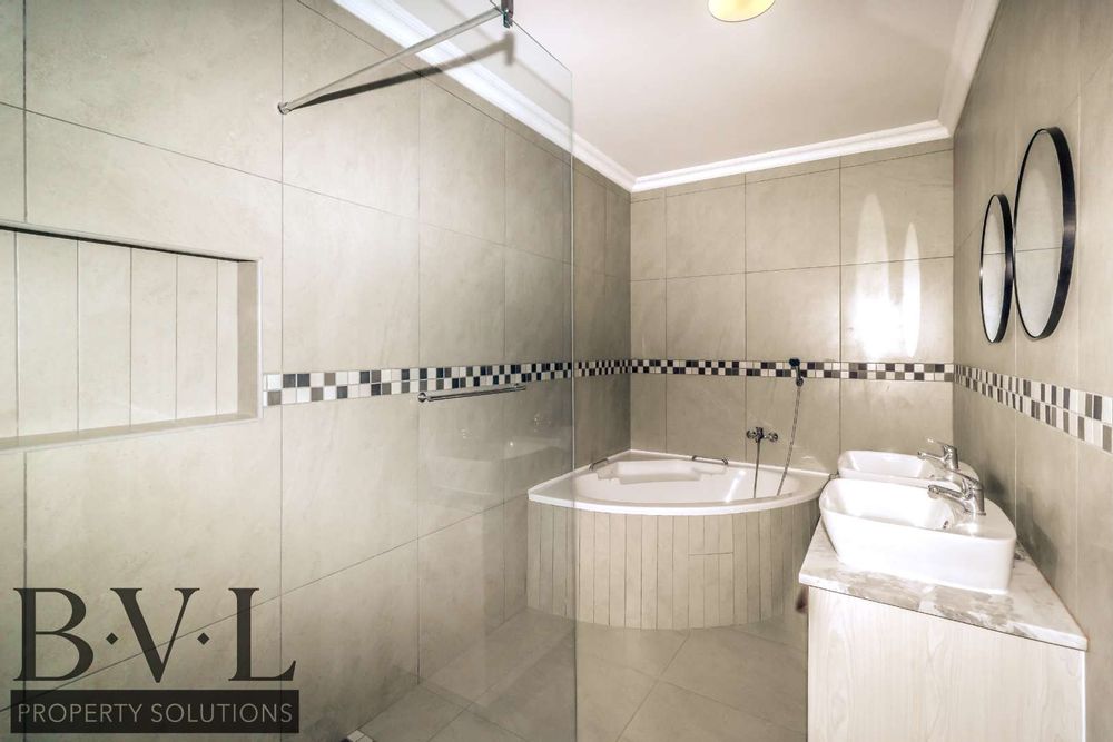 Full Family Bathroom