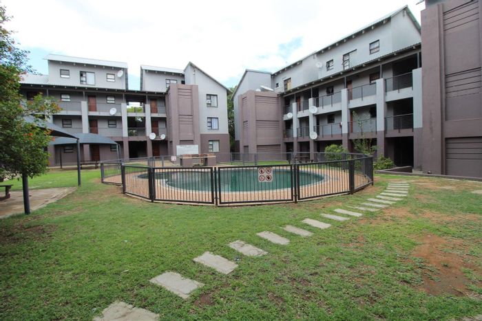 Property #2209194, Apartment for sale in Hoedspruit