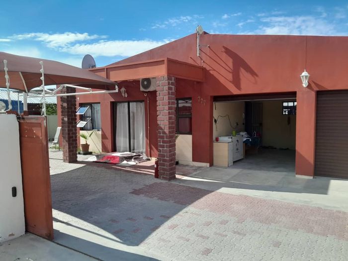 Property #2223086, House for sale in Ondangwa Central
