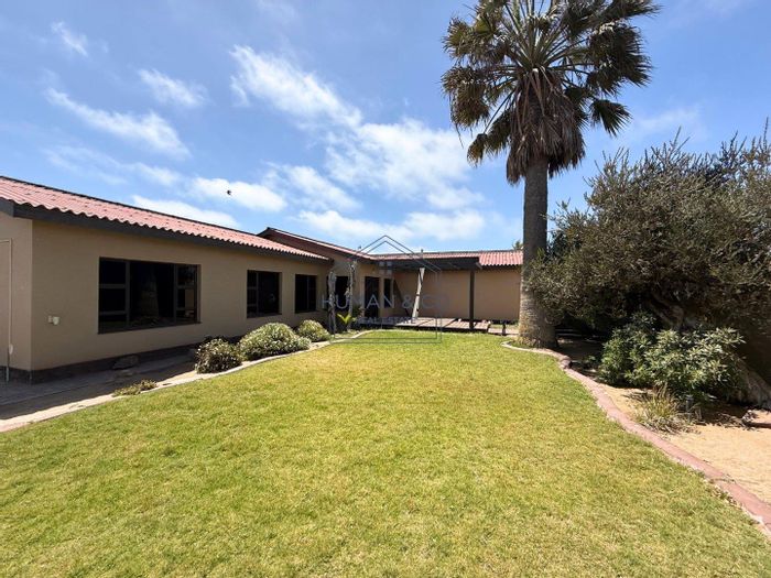 Property #2429754, House Pending Sale in Meersig